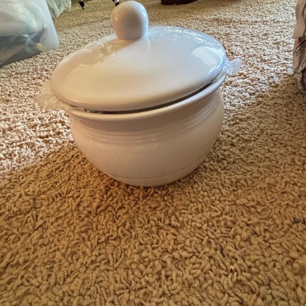 Dip bowl with room for ice to keep chilled